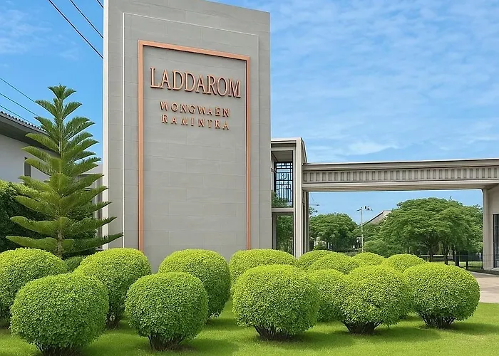 Laddarom Wongwaen-ramintra Bangkok